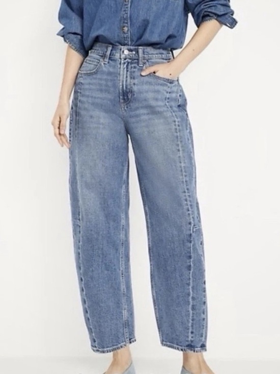 Old Navy Denim - Old Navy High Rise Barrel Leg Jeans Womens Size 12 Med Wash Stretch
